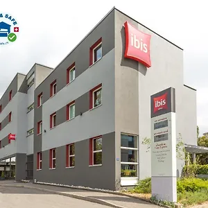 2* Hotel Ibis Aeroport